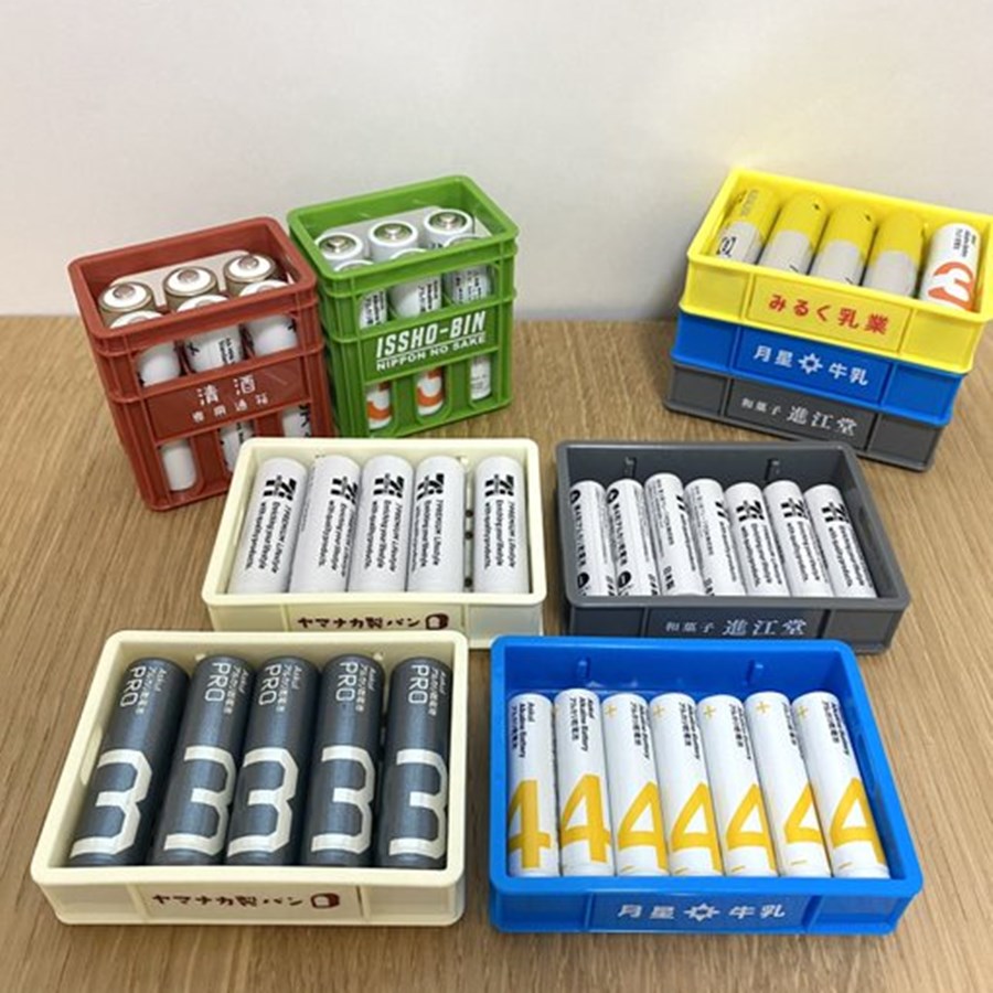 藍色 /  黃色    4965534112918     白色 /  灰色     4965534112925