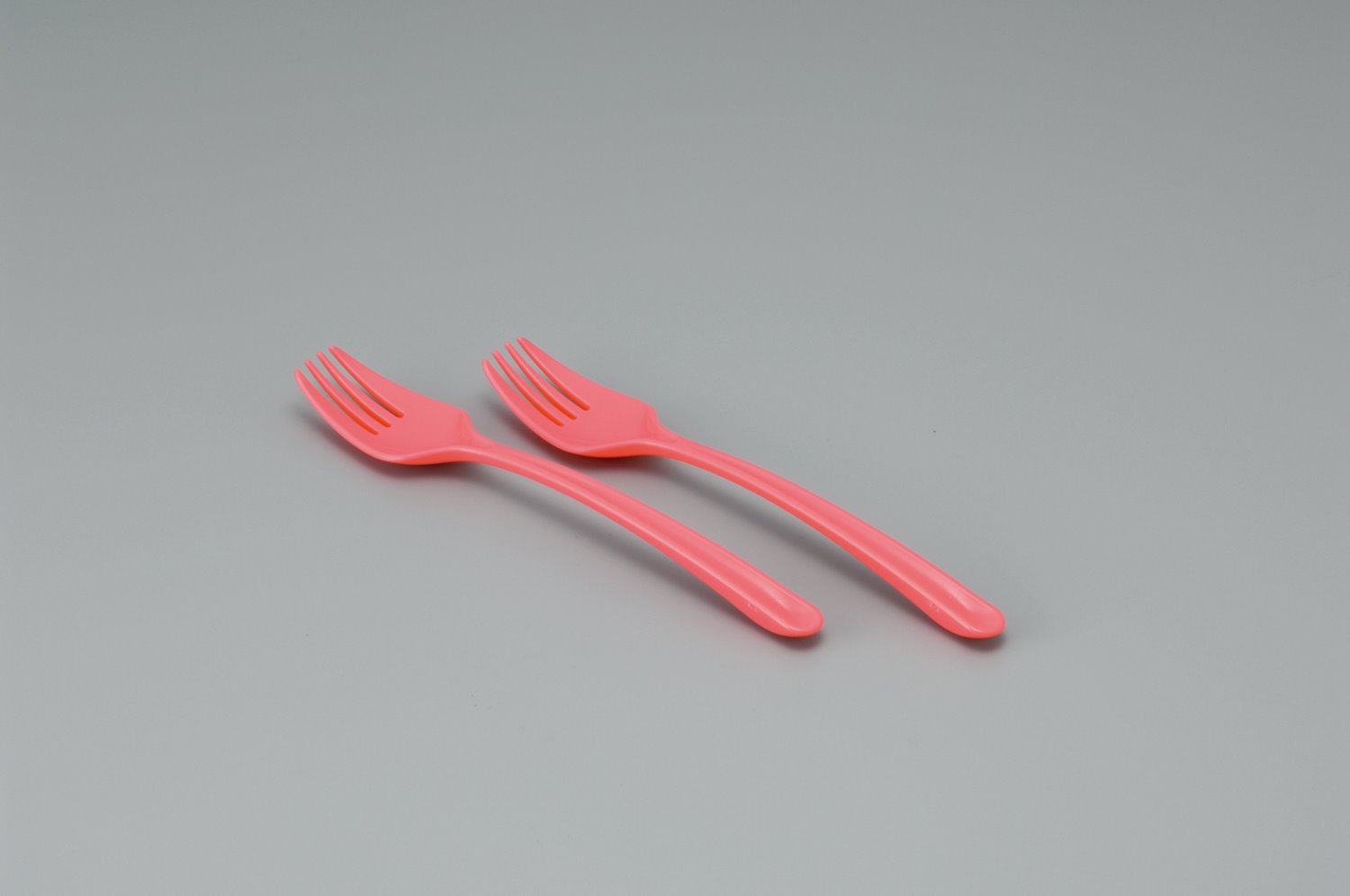 日本製inomata-1019 folio 叉子2入 -綠色/-粉色/-白色/-藍色