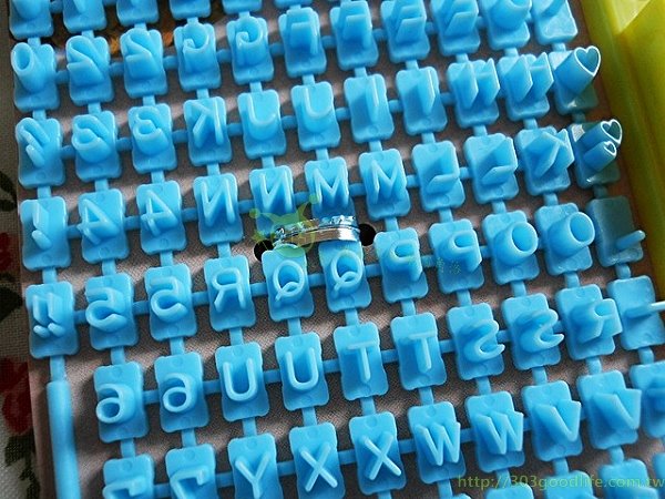  餅乾壓模 -  平假名字母 -粉 / 英文字母+數字-藍 /繪圖- 綠 /片假名字母- 黃