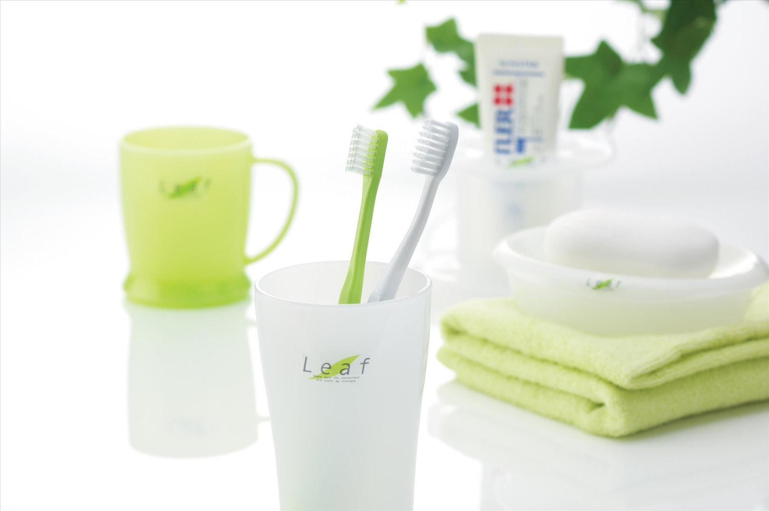 日本製 inomata 2100和風呂滴水皂台  - 綠 / 白