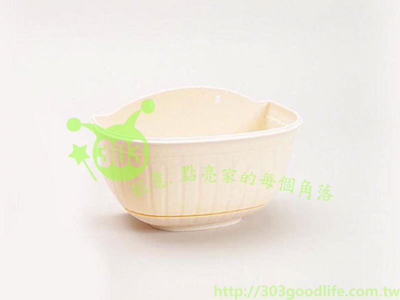 日本製  山田 YAMADA N.O 361  壁掛式附底部花盆~咖 /-白